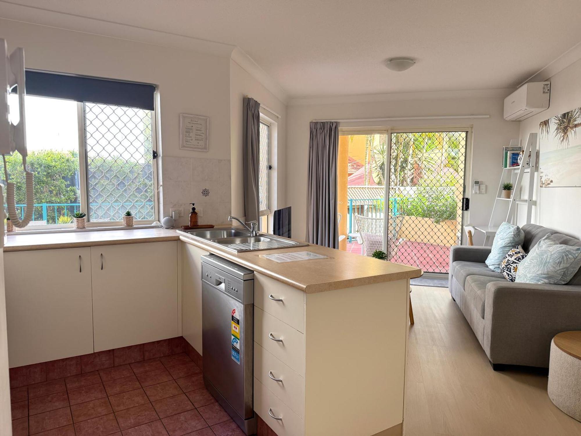 Chevron Island Apartment - Cozy And Convenient Gold Coast Luaran gambar