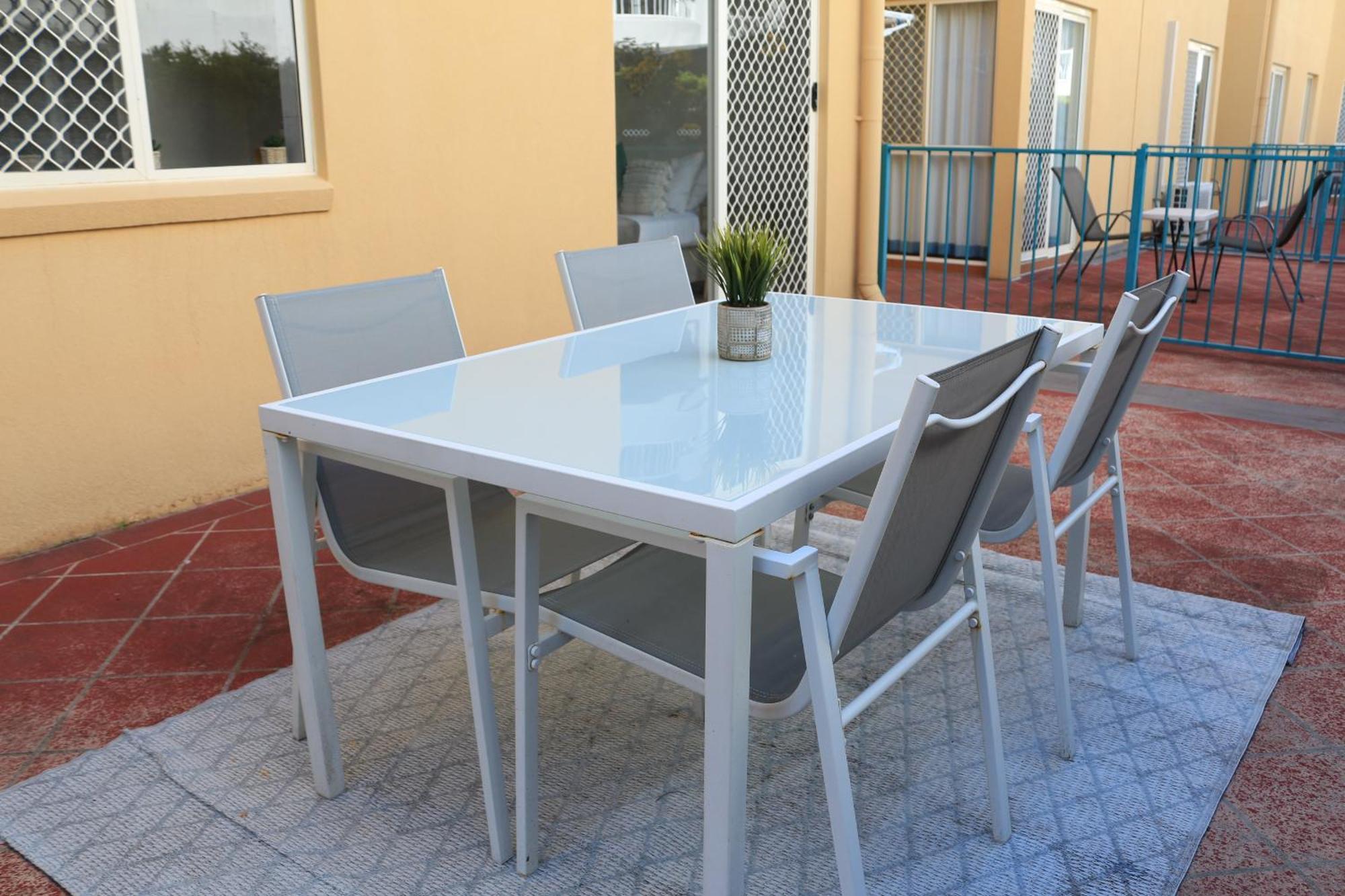Chevron Island Apartment - Cozy And Convenient Gold Coast Luaran gambar